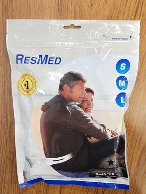 ResMed Swift FX Mask System Nasal Pillows in Silver and Blue 61500